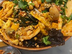 -成都你六姐·牛肉冒菜·麻辣香锅(长泰广场店)