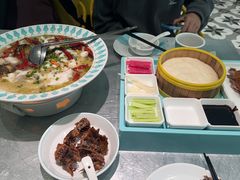 -姚姚酸菜鱼·金戈戈香港豉油鸡(喜荟城联名店)