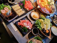 -湊湊火锅·茶憩(杭州湖滨银泰in77店)