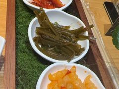 -一朵菌·野生菌探索家火锅(南亚店)