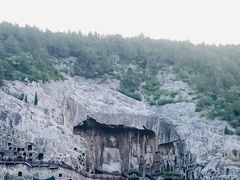 -龙门石窟