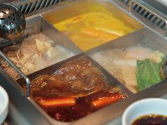 牛油麻辣锅底-海底捞火锅(石厦时代广场店)