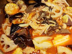 -毛肚向右·川渝毛肚王(经开永旺店)