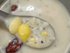 -恐龍造型油條