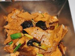 洋芋粑粑炒腊肉-莲花餐饮(高新店)