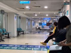 -同仁验光配镜(中心店)