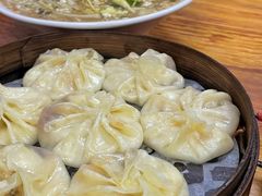 -馋三尺蟹粉小笼(人民广场店)