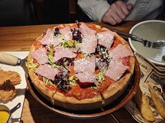 -Dragon Pizza•圆脸龙披萨·牛排餐厅