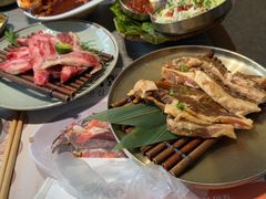 -草家酱蟹炭火烤肉店(珲春南路一店)