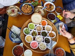 -包整·丝娃娃(一览甲秀楼风景店)