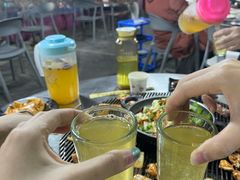 -小辣椒火盆烧烤(温泉南街店)