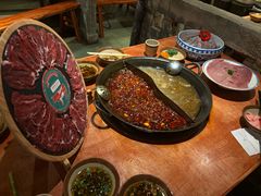 -周小明火锅(黑金冠社区店)