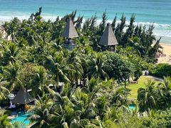 -海南清水湾莱佛士酒店