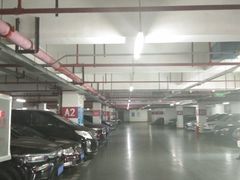 -新虹桥企业天地-地下停车场
