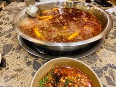 油碟-肖肖酸萝卜鱼火锅(总店)
