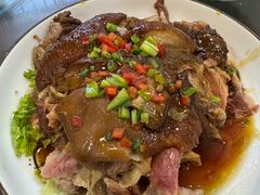 -六和聚传统烤鸭.天津菜(和平店)