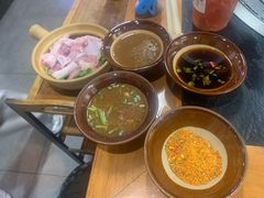 -阿山卓·野生菌火锅·纳西火塘烤肉