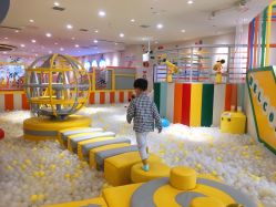 -乐多星球潮玩中心(沈阳嘉里城店)
