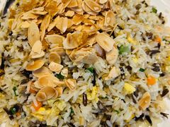 -岳阳阿波罗御庭酒店(岳阳楼区南湖广场店)