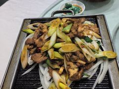 -江城小馆陕南妈妈菜·全球旅行餐厅(钟楼店)