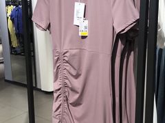 -唯品会(北京国瑞城店)
