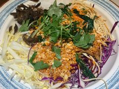 -喝丢一只鞋辣炒海鲜小烧烤(三八广场店)