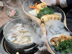 -蘑界·野生菌火锅(深业上城店)