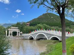 -芦芽山旅游度假区