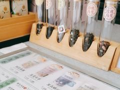 -初茶花月·重庆特产(大融城店)