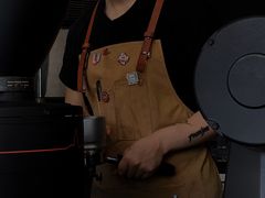 -UNI UNI(环亚凯瑟琳店)