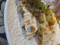 -LESCEDARS Brasserie Bistro香柏树