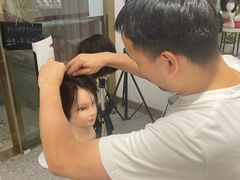 -LAQUEEN 时尚健康假发(万象城总店)