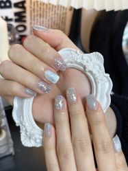 -芊屿芊浔美甲