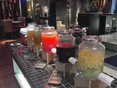 -盛宴标帜西餐厅龙虾.鲍鱼•牛排(重庆喜来登大酒店)