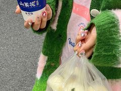 -李与白包子铺(桐梓林店)