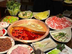 -山城鼎重庆老火锅(西安钟楼店)