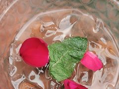 -秘密旅行Bonjour(黑金冠 江南西店)