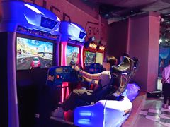 -世代星球·保龄球·镭战真人CS·团建(杨浦店)