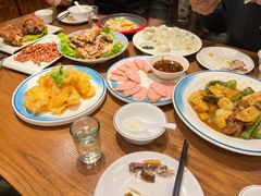 -雪乡阁东北农家菜(颛桥约好休闲街店)