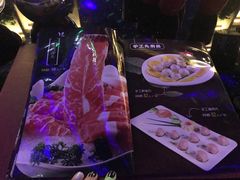 -乐宴KTV(华强北中航城君尚购物中心店)