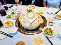-天宜隆蘑菇宴火锅(石景山旗舰店)