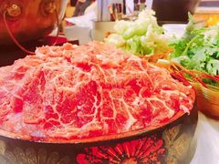 -鲜入围煮花胶鸡海鲜火锅