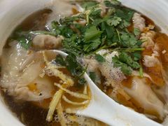 小馄饨-吴淞老街砂锅馄饨(北兴路店)