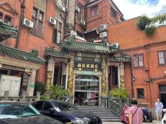 -梅龙镇酒家(南京西路总店)