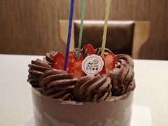 巧克力草莓蛋糕6寸-花花卷卷·鲜食蛋糕(静安久光百货店)