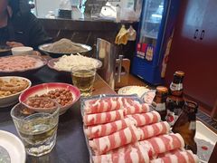 -沸炉重庆老火锅(军事博物馆店)