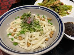 -皇城根·烤鸭·鱼头·家常菜(欧亚大观乐活城店)