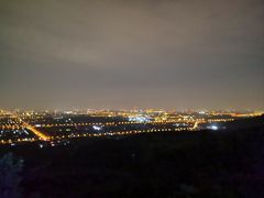 -鬼笑石后山停车场