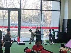 -赫石少儿体能馆(奥森店)