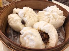 招牌蜜汁叉烧包-御宝轩(益丰·外滩源店)